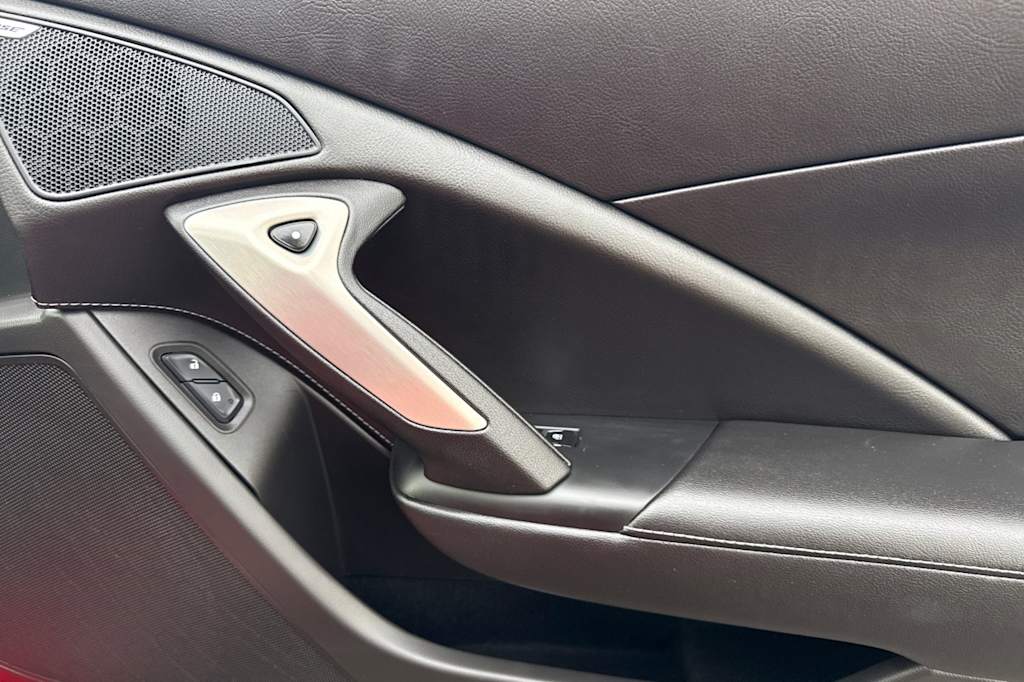 Thumbnail: 2015 Chevrolet Corvette - 21