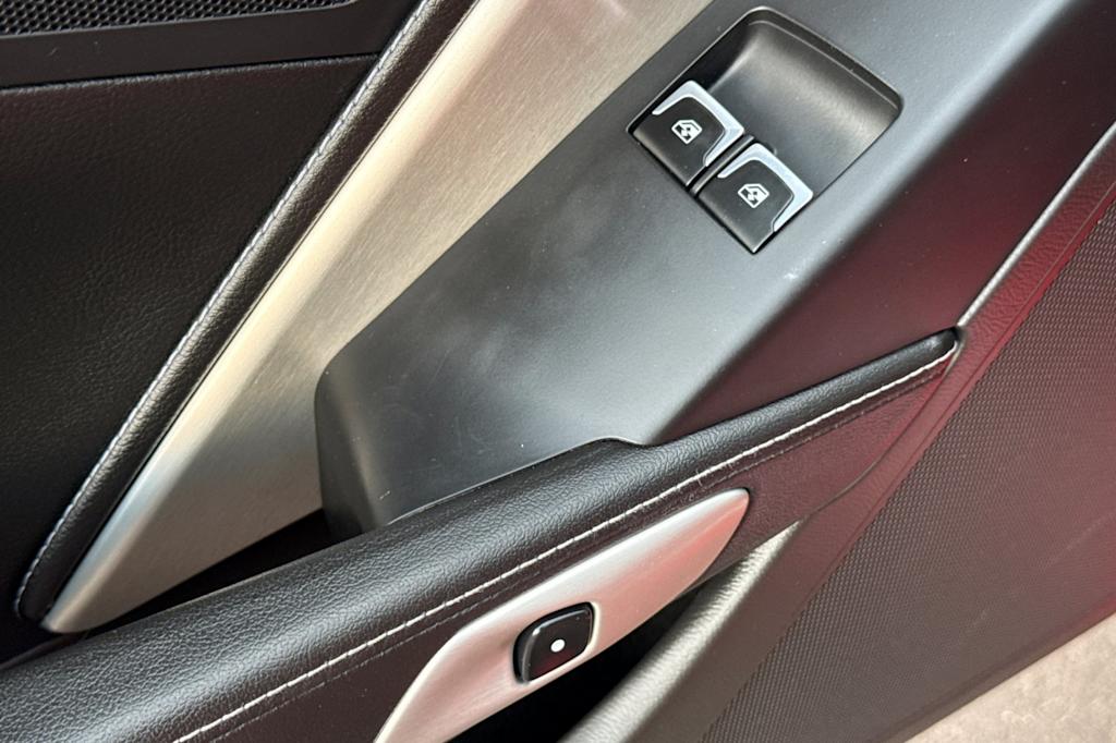 Thumbnail: 2015 Chevrolet Corvette - 6