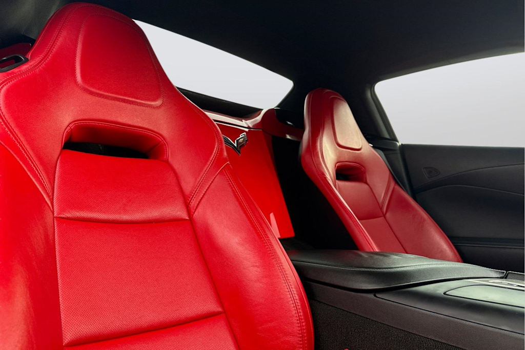 Thumbnail: 2015 Chevrolet Corvette - 9