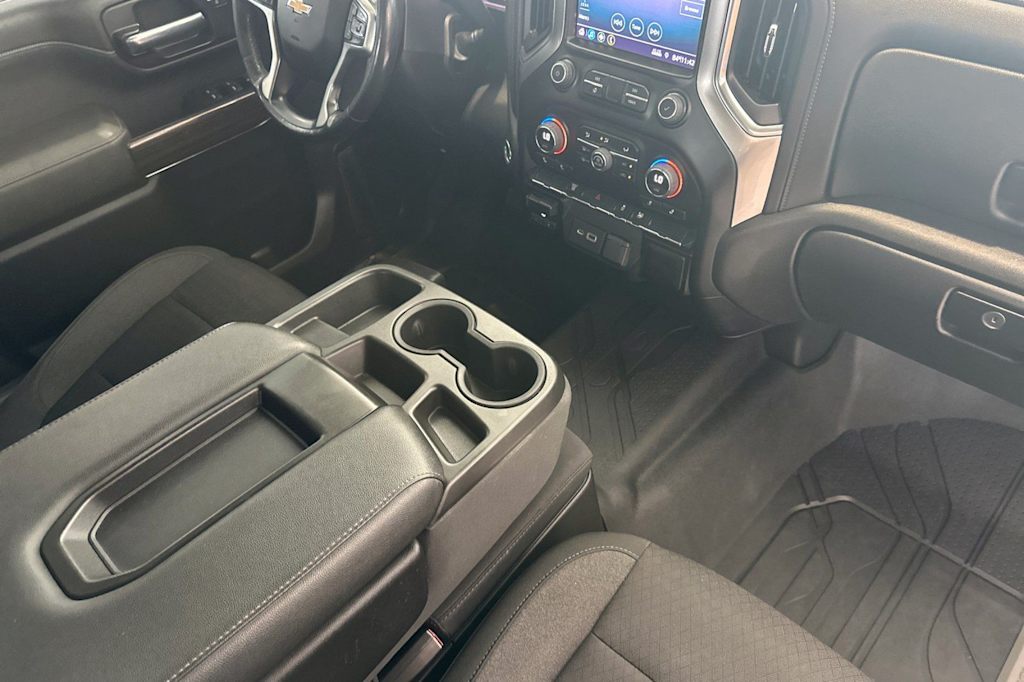 Thumbnail: 2022 Chevrolet Silverado 3500 - 13