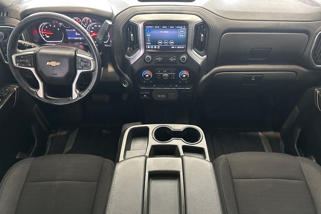 Thumbnail: 2022 Chevrolet Silverado 3500 - 2