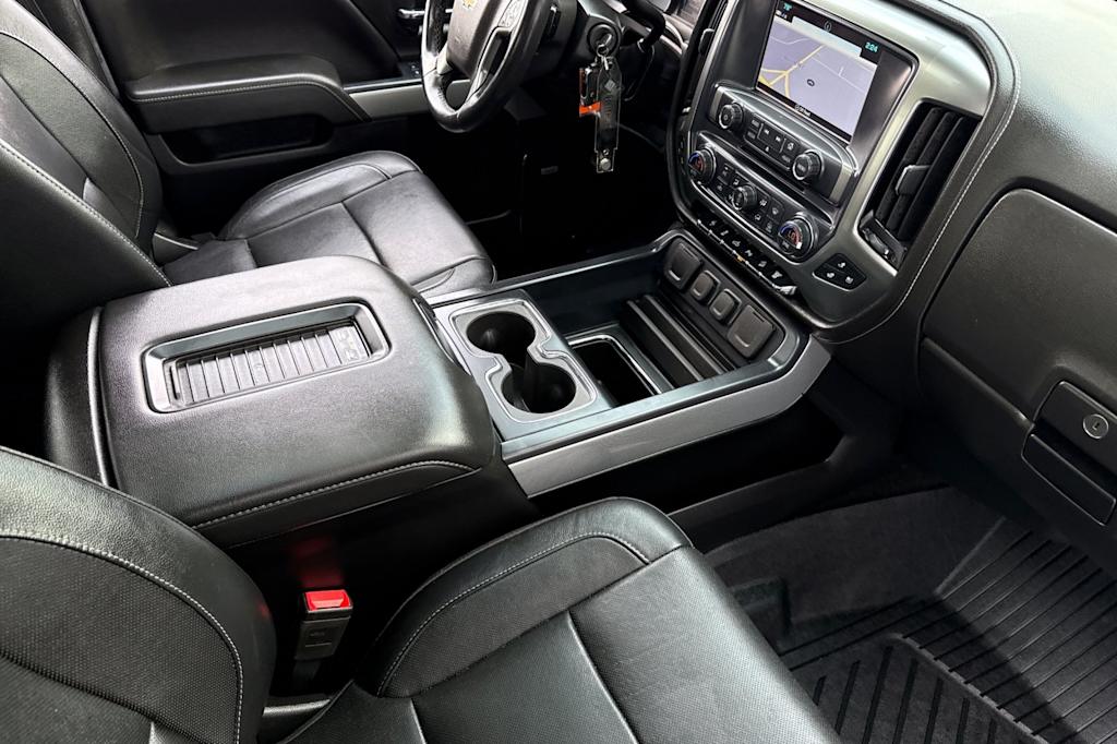 Thumbnail: 2019 Chevrolet Silverado 3500 - 11