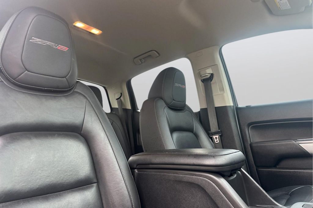 Thumbnail: 2021 Chevrolet Colorado - 8