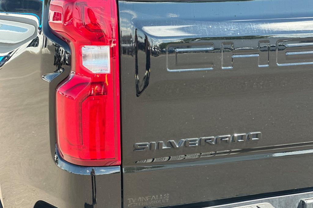 Thumbnail: 2024 Chevrolet Silverado 1500 - 31