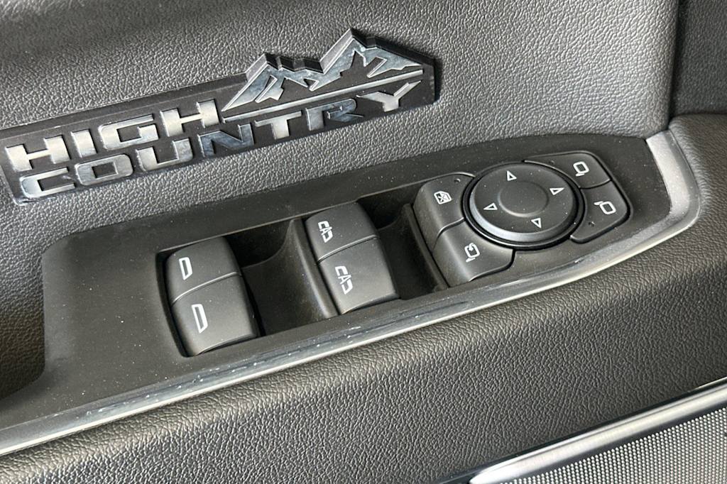Thumbnail: 2024 Chevrolet Silverado 1500 - 21