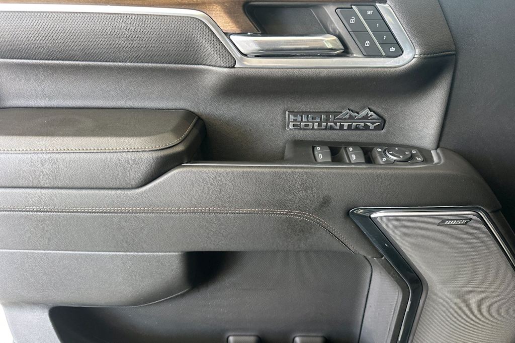 Thumbnail: 2024 Chevrolet Silverado 1500 - 20