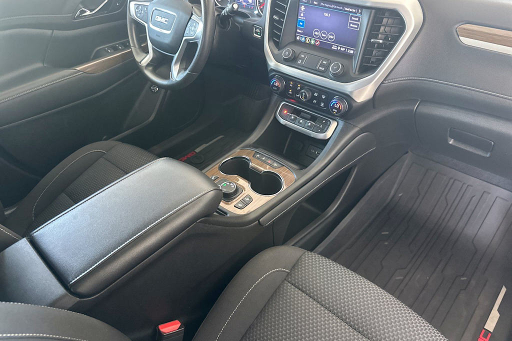 Thumbnail: 2023 GMC Acadia - 11
