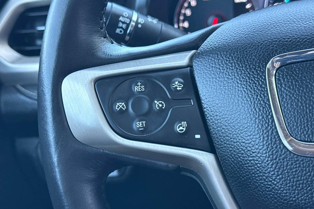 Thumbnail: 2019 GMC Acadia - 31