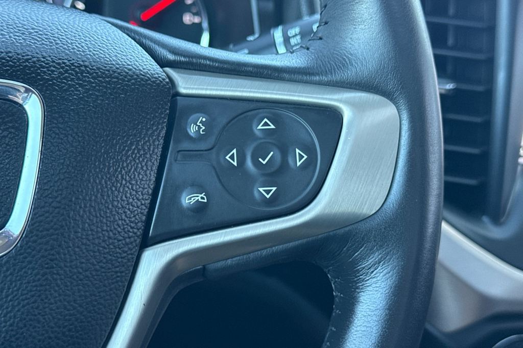 Thumbnail: 2019 GMC Acadia - 32