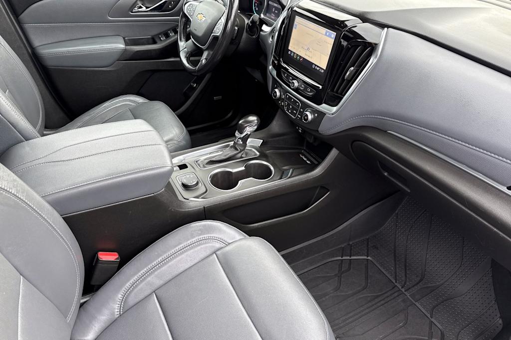 Thumbnail: 2021 Chevrolet Traverse - 11
