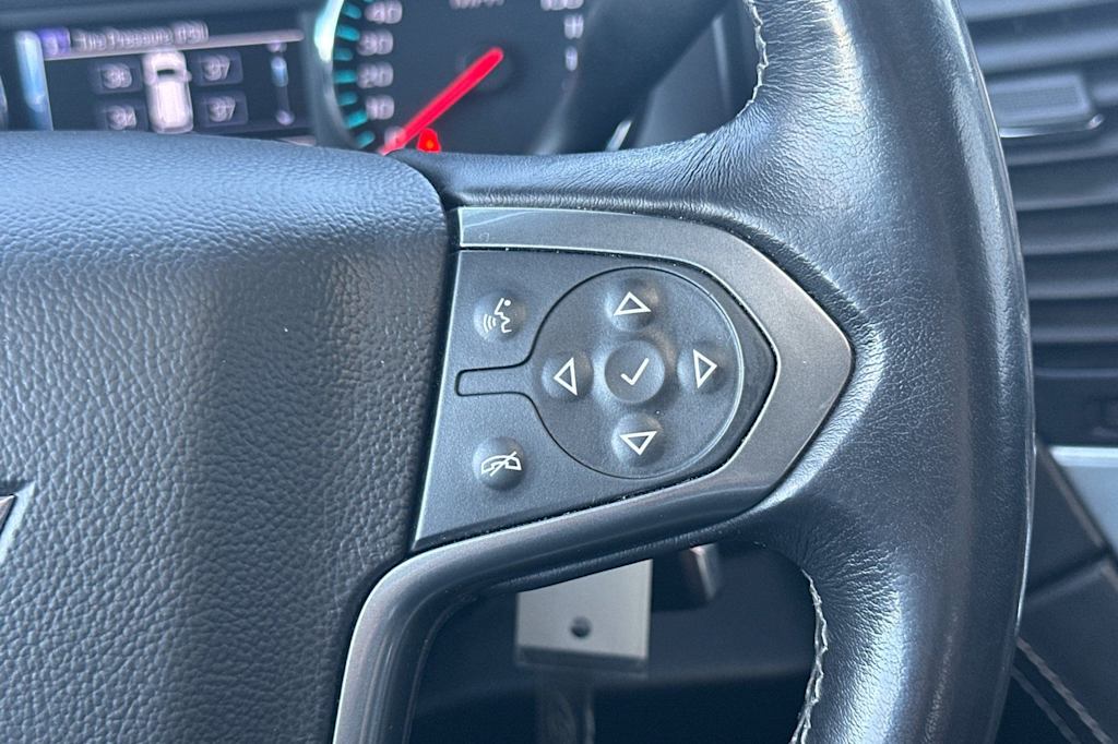 Thumbnail: 2020 Chevrolet Tahoe - 30