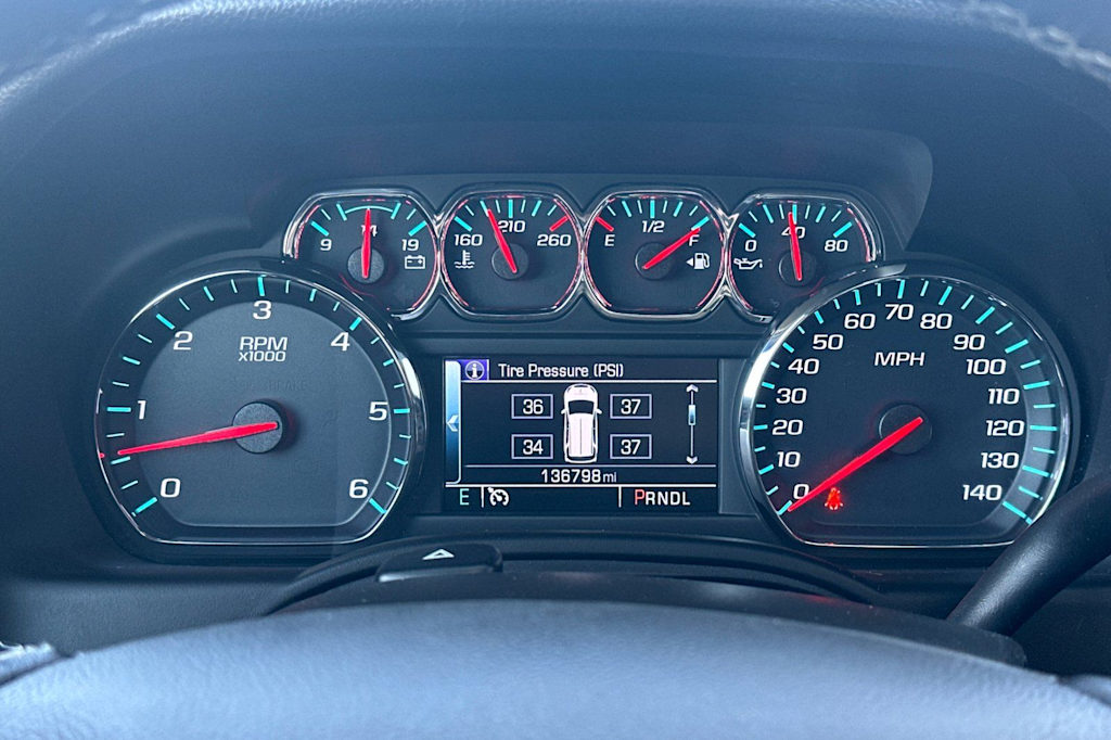 Thumbnail: 2020 Chevrolet Tahoe - 14