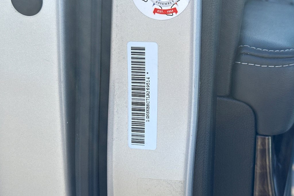 Thumbnail: 2020 Chevrolet Tahoe - 16