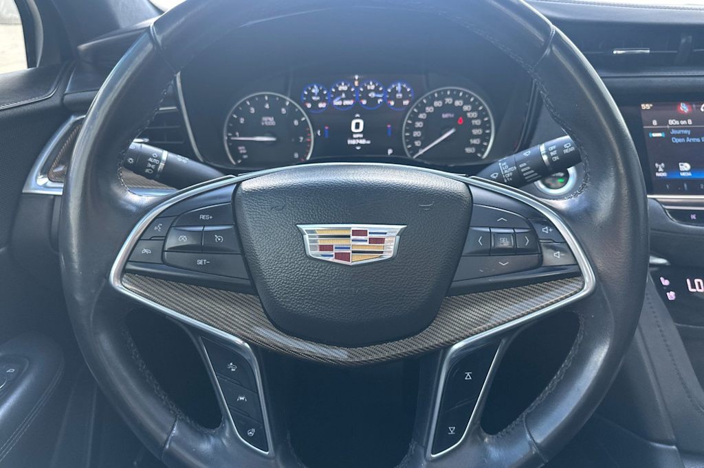 Thumbnail: 2017 Cadillac XT5 - 28