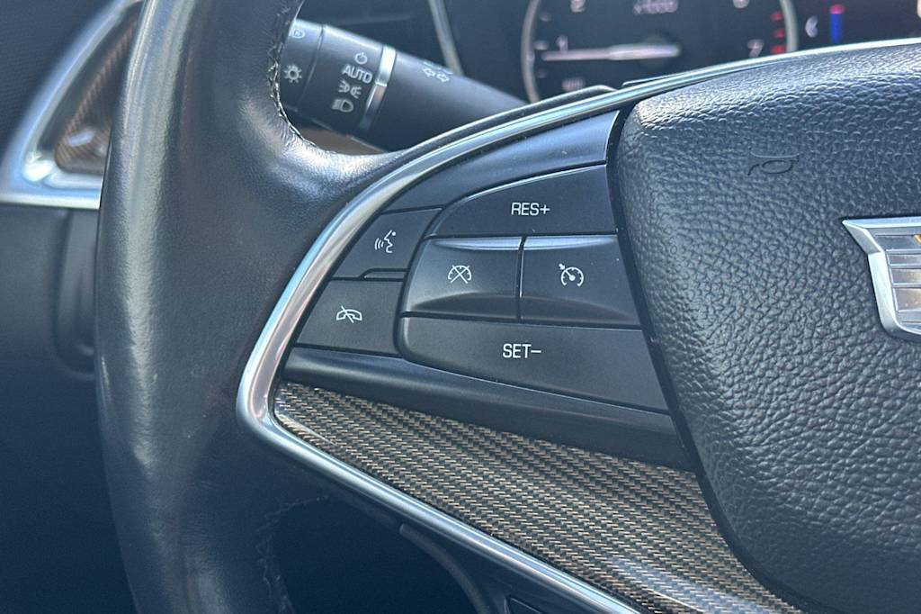 Thumbnail: 2017 Cadillac XT5 - 29
