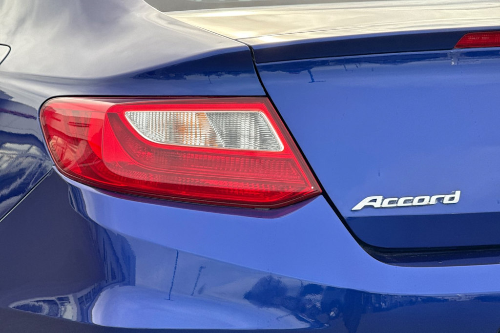 Thumbnail: 2015 Honda Accord - 29