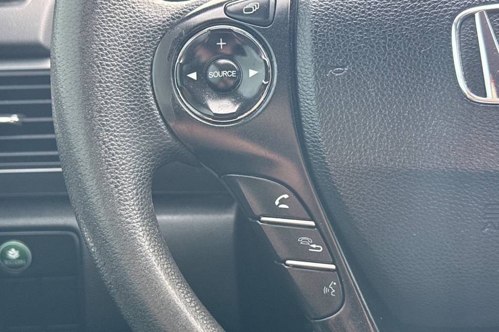 Thumbnail: 2015 Honda Accord - 26