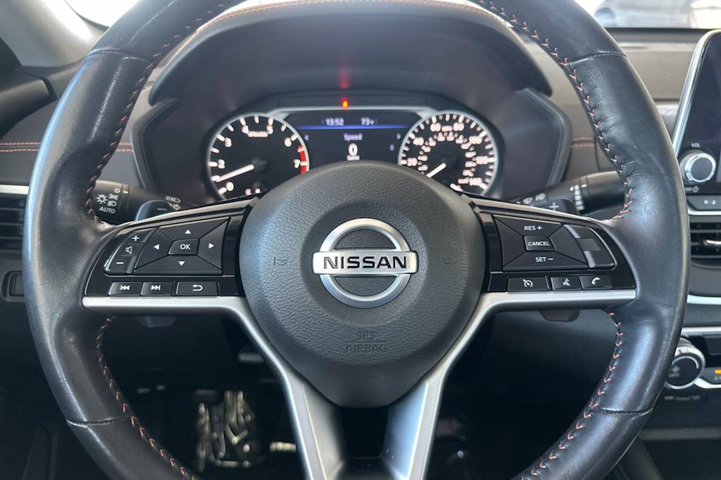 Thumbnail: 2021 Nissan Altima - 26