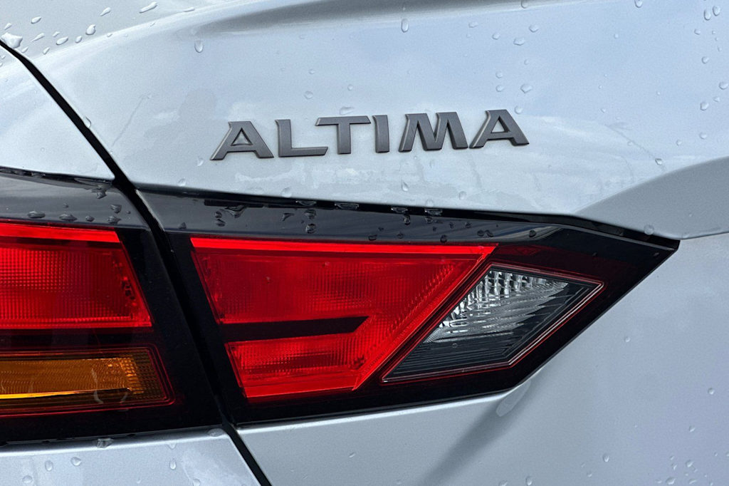 Thumbnail: 2024 Nissan Altima - 30