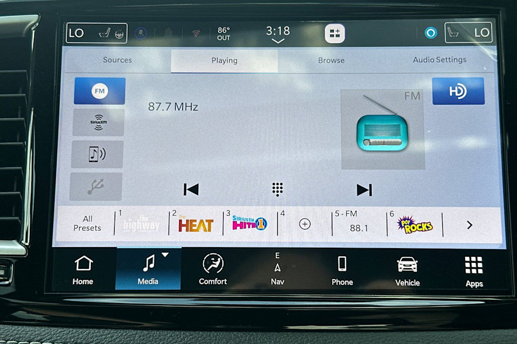 Thumbnail: 2027 Chrysler Pacifica - 13