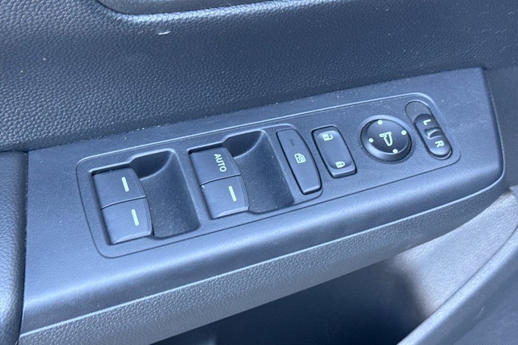 Thumbnail: 2023 Honda CR-V - 22