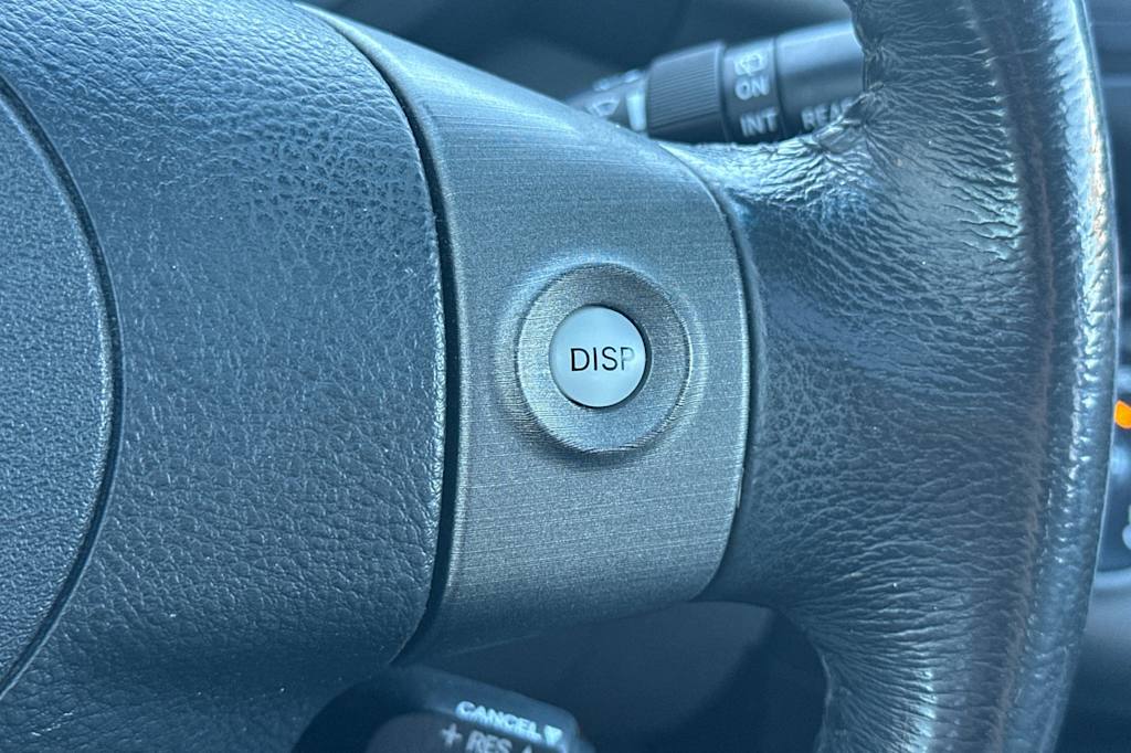 Thumbnail: 2012 Toyota RAV4 - 28
