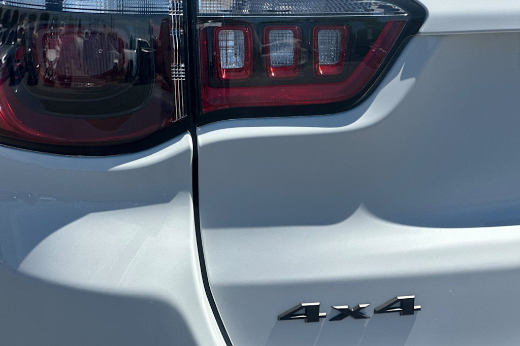 Thumbnail: 2026 Jeep Compass - 32