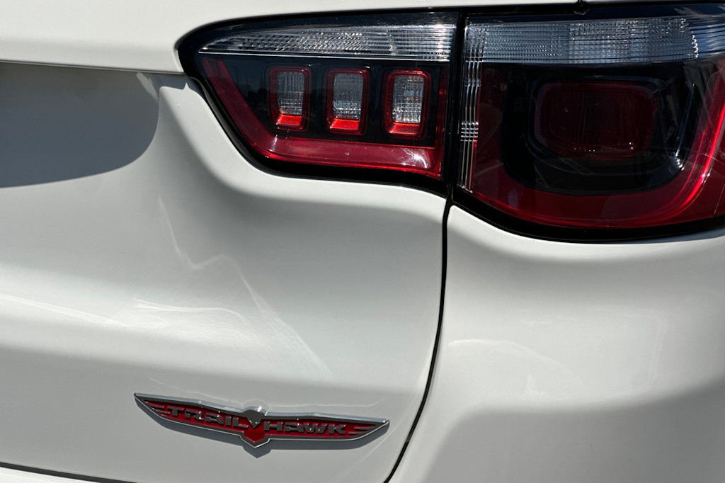 Thumbnail: 2018 Jeep Compass - 31