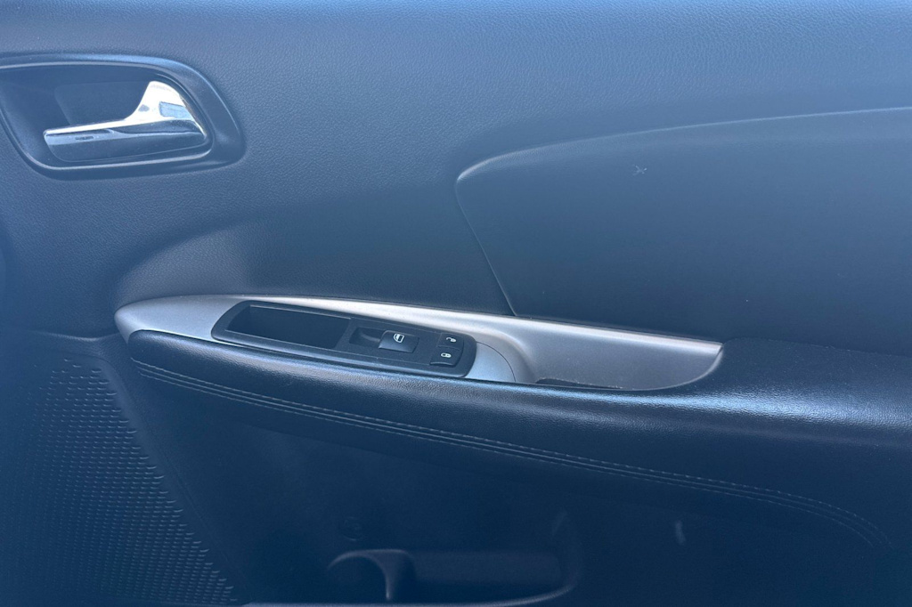 Thumbnail: 2019 Dodge Journey - 7