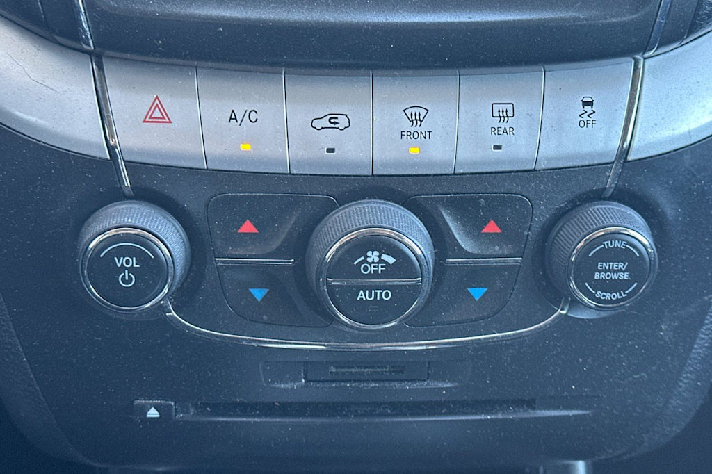 Thumbnail: 2019 Dodge Journey - 25