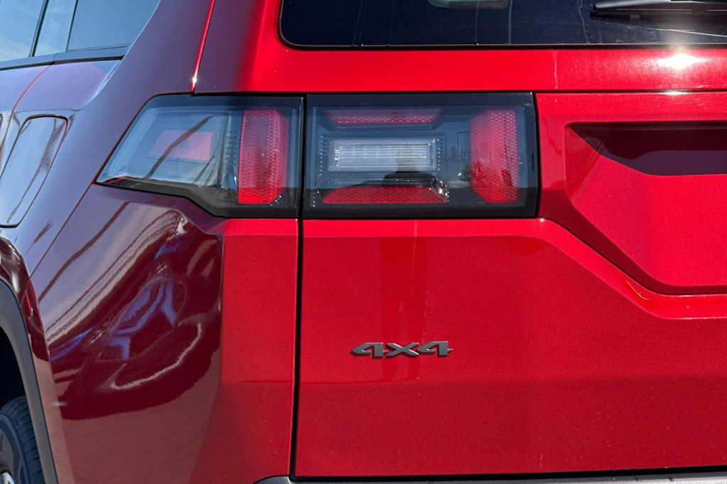 Thumbnail: 2026 Jeep Cherokee - 32