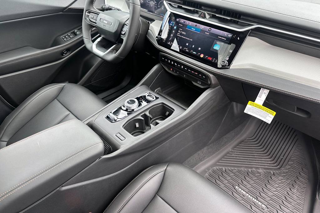 Thumbnail: 2026 Jeep Cherokee - 10
