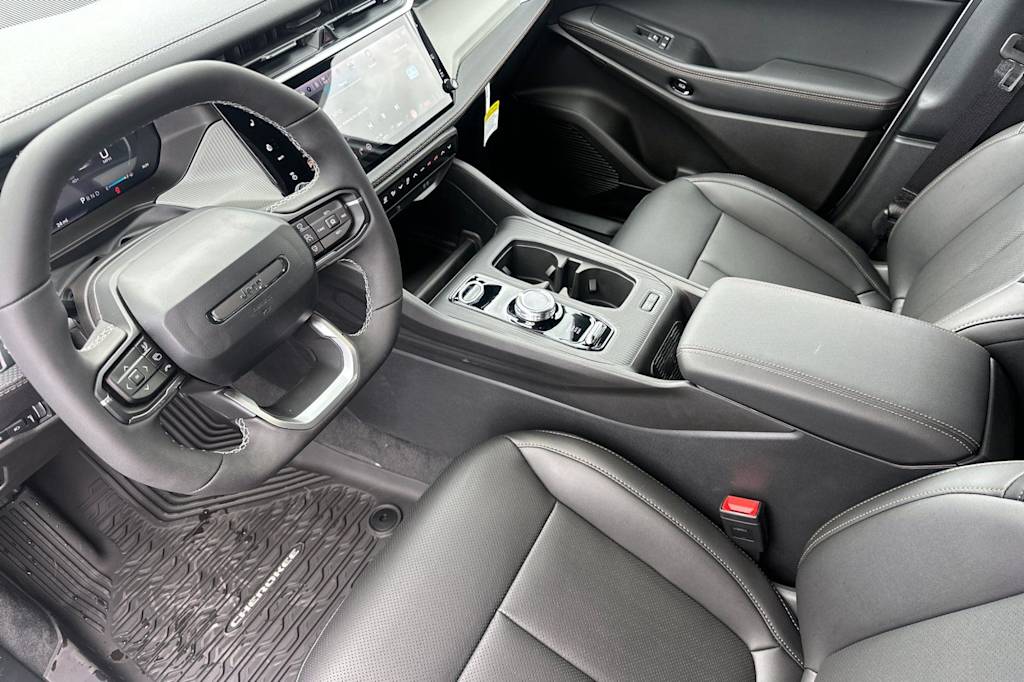 Thumbnail: 2026 Jeep Cherokee - 8