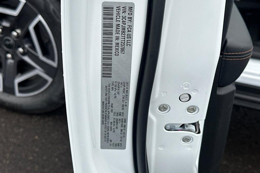 Thumbnail: 2026 Jeep Cherokee - 15