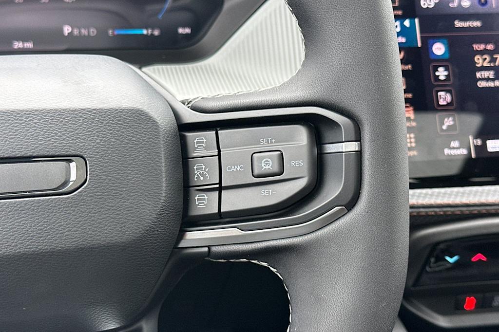 Thumbnail: 2026 Jeep Cherokee - 30