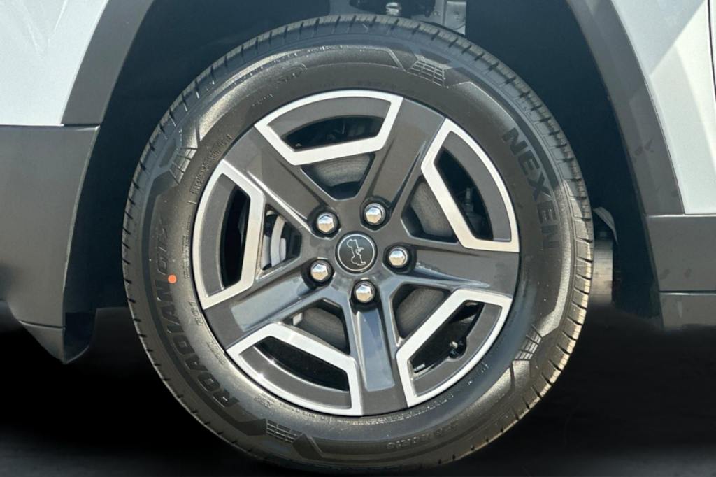 Thumbnail: 2026 Jeep Cherokee - 6