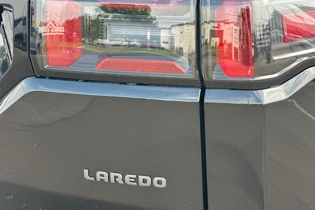 Thumbnail: 2026 Jeep Cherokee - 32