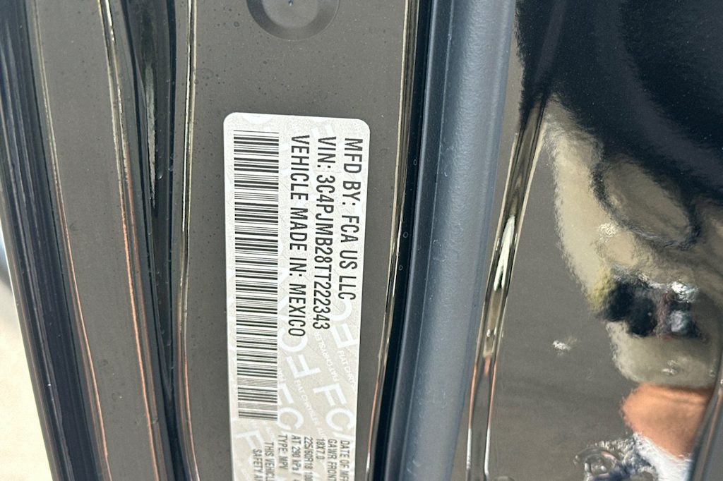 Thumbnail: 2026 Jeep Cherokee - 18
