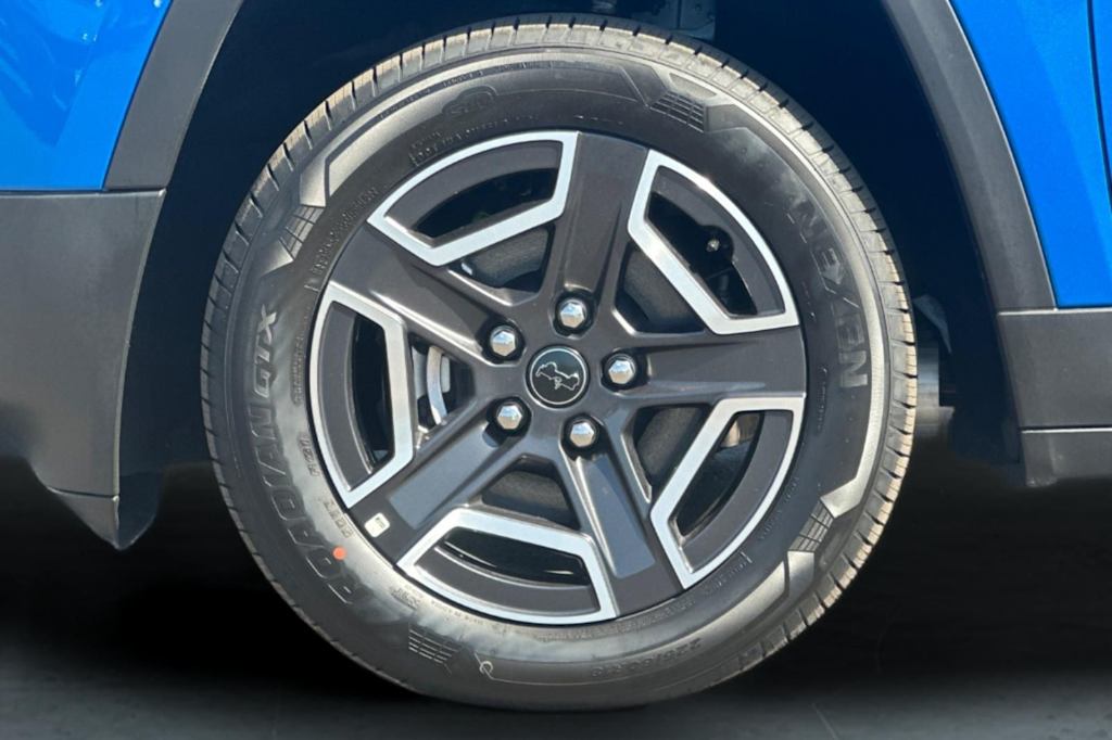 Thumbnail: 2026 Jeep Cherokee - 6