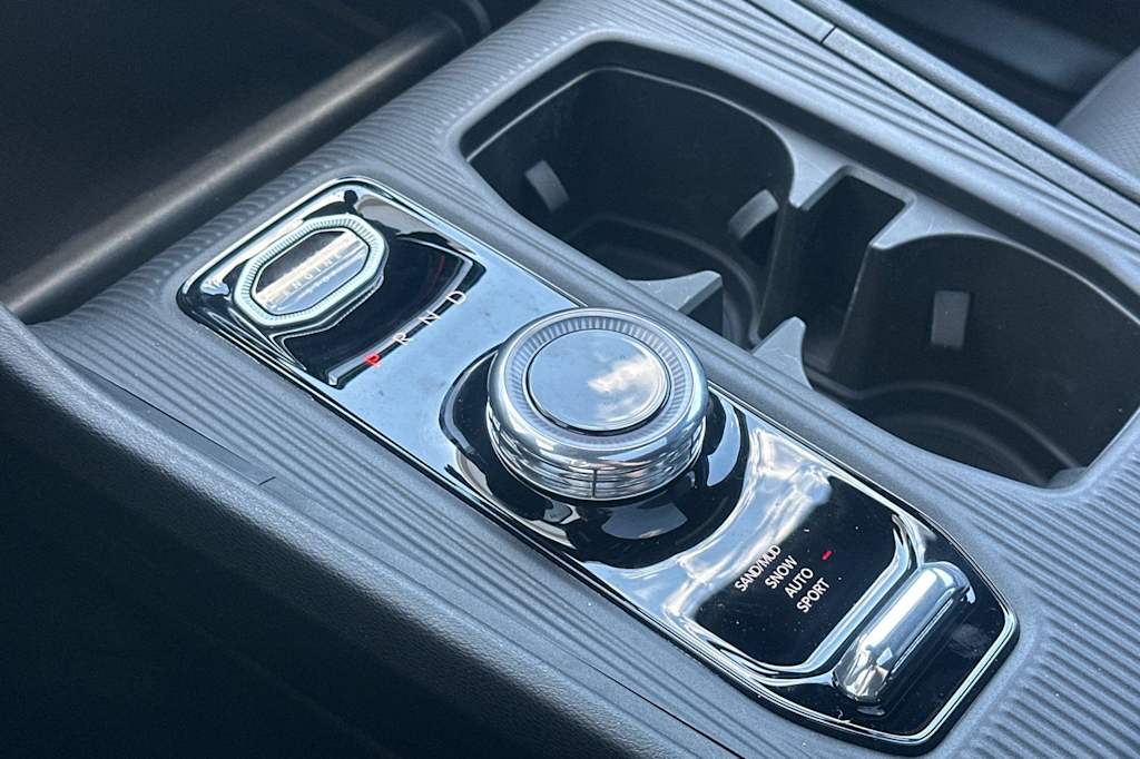 Thumbnail: 2026 Jeep Cherokee - 12