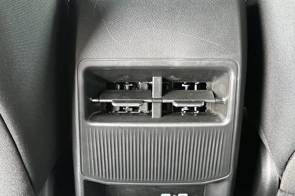 Thumbnail: 2026 Jeep Cherokee - 6