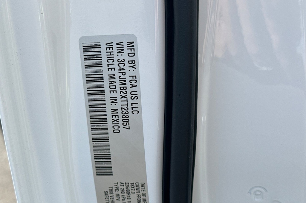 Thumbnail: 2026 Jeep Cherokee - 15
