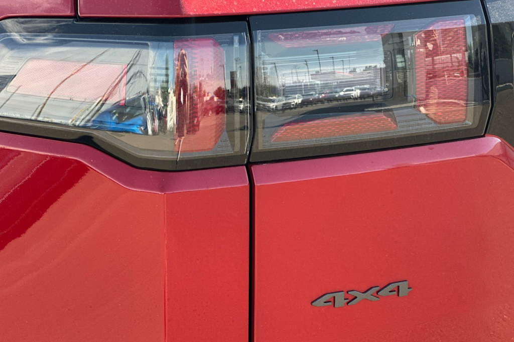 Thumbnail: 2026 Jeep Cherokee - 33