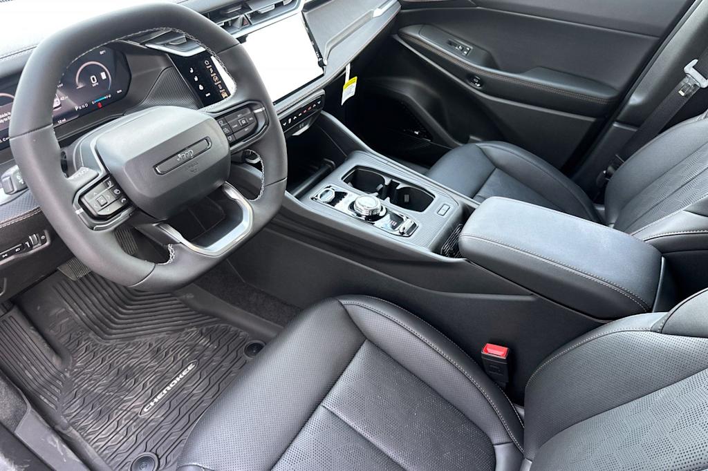 Thumbnail: 2026 Jeep Cherokee - 8