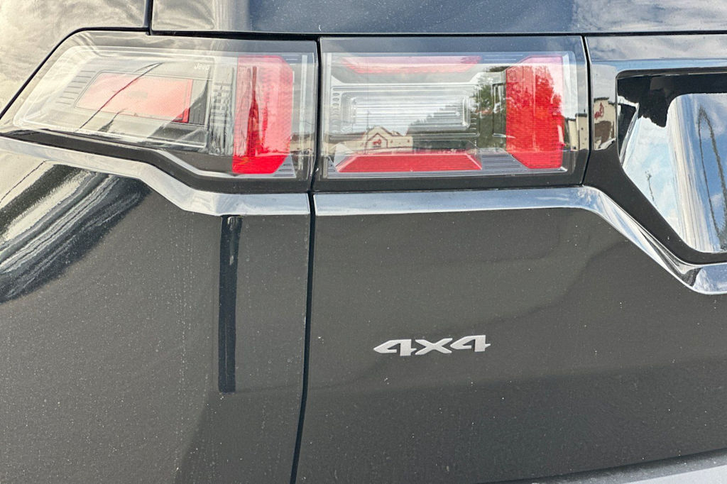 Thumbnail: 2026 Jeep Cherokee - 33