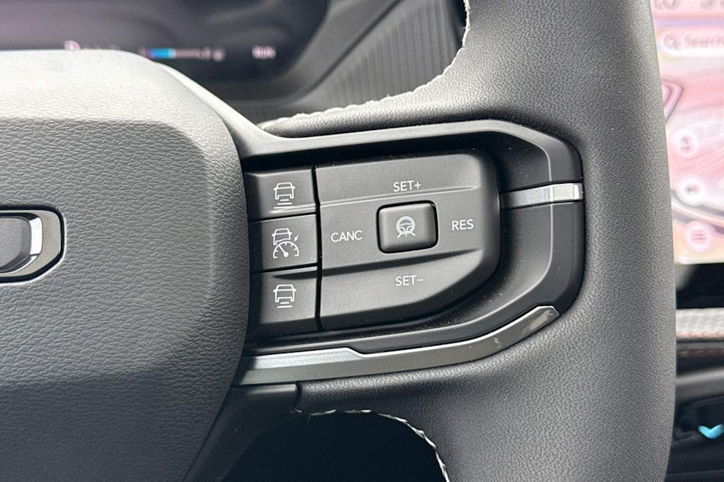 Thumbnail: 2026 Jeep Cherokee - 31