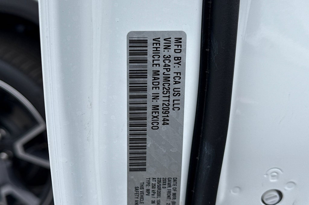 Thumbnail: 2026 Jeep Cherokee - 15