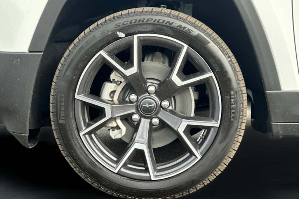 Thumbnail: 2026 Jeep Cherokee - 7