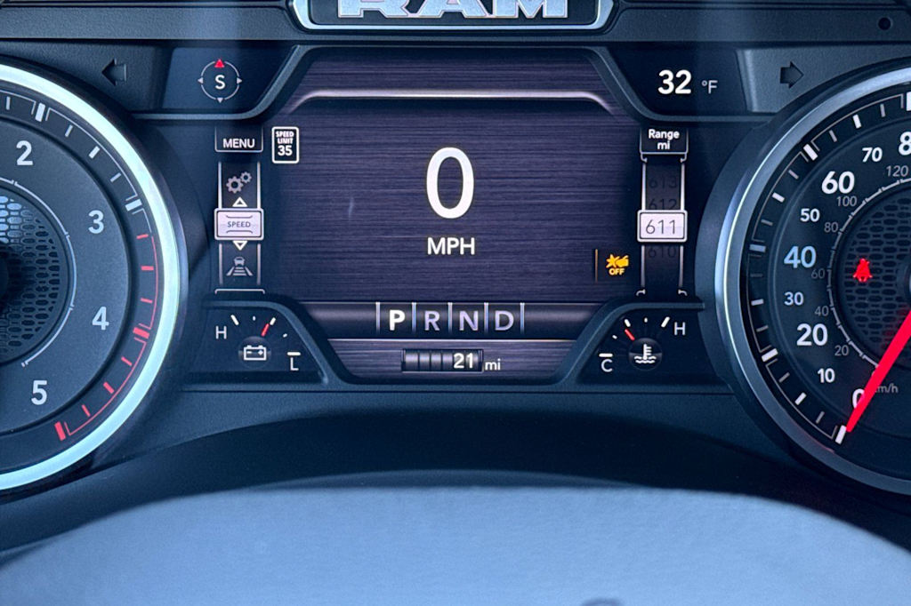 2026 RAM 3500 Big Horn - Photo 30