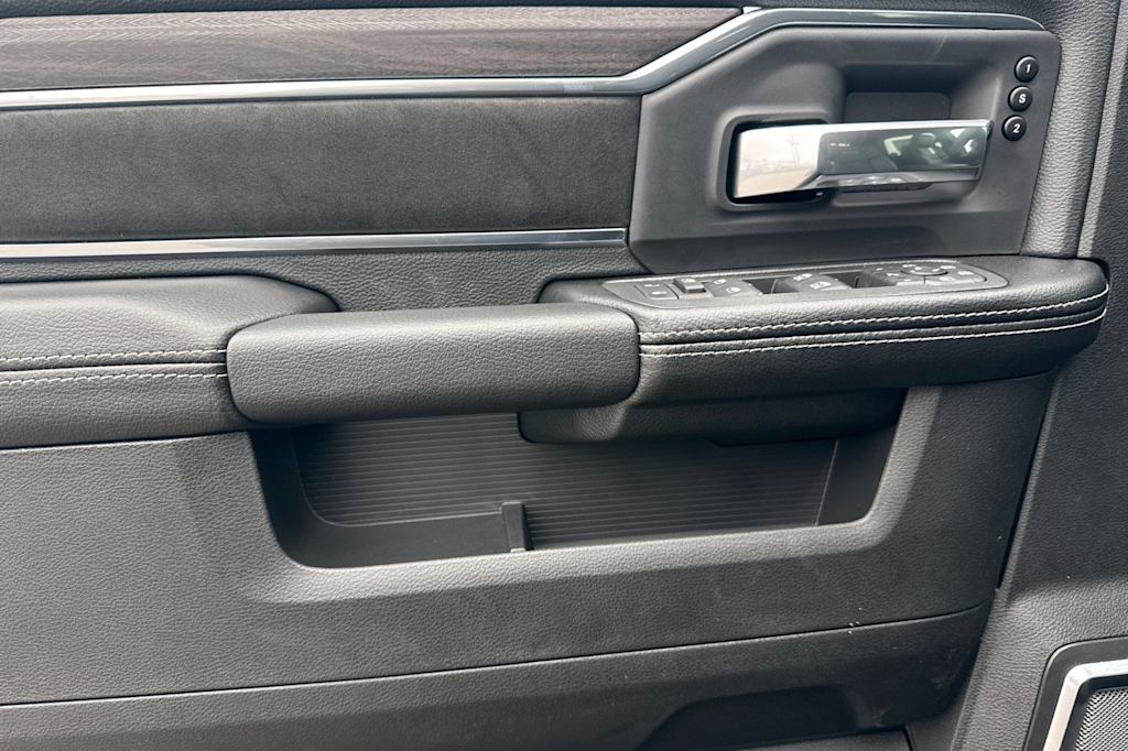 Thumbnail: 2026 RAM 3500 - 18